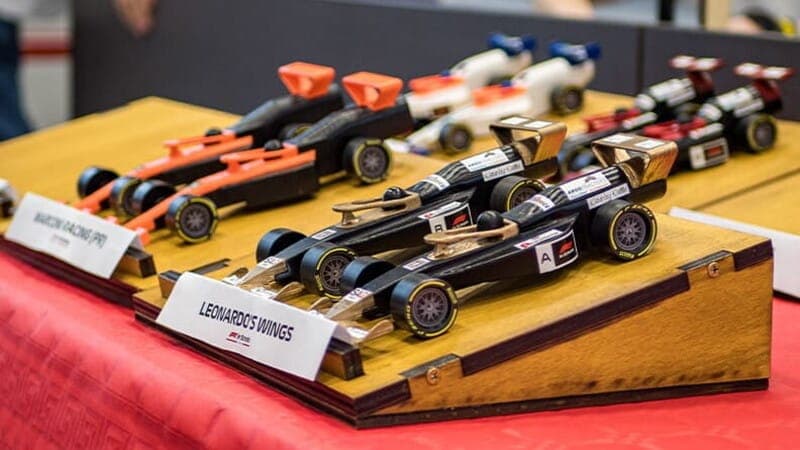 f1